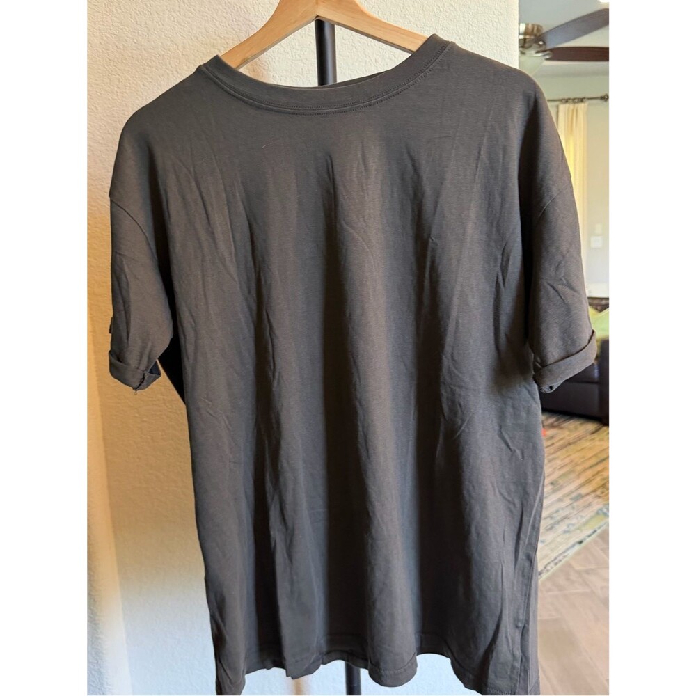 Wear by Erin Andrew's Classic Men's Short Sleeve Crewneck T-Shirt - Charcoal M